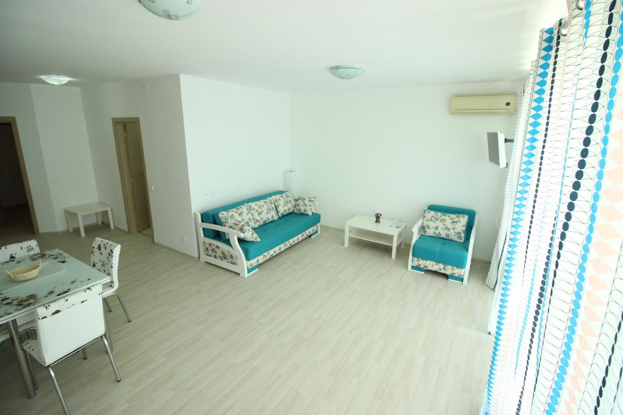 Hermes Sara Sea View Olimp Apartment Екстериор снимка